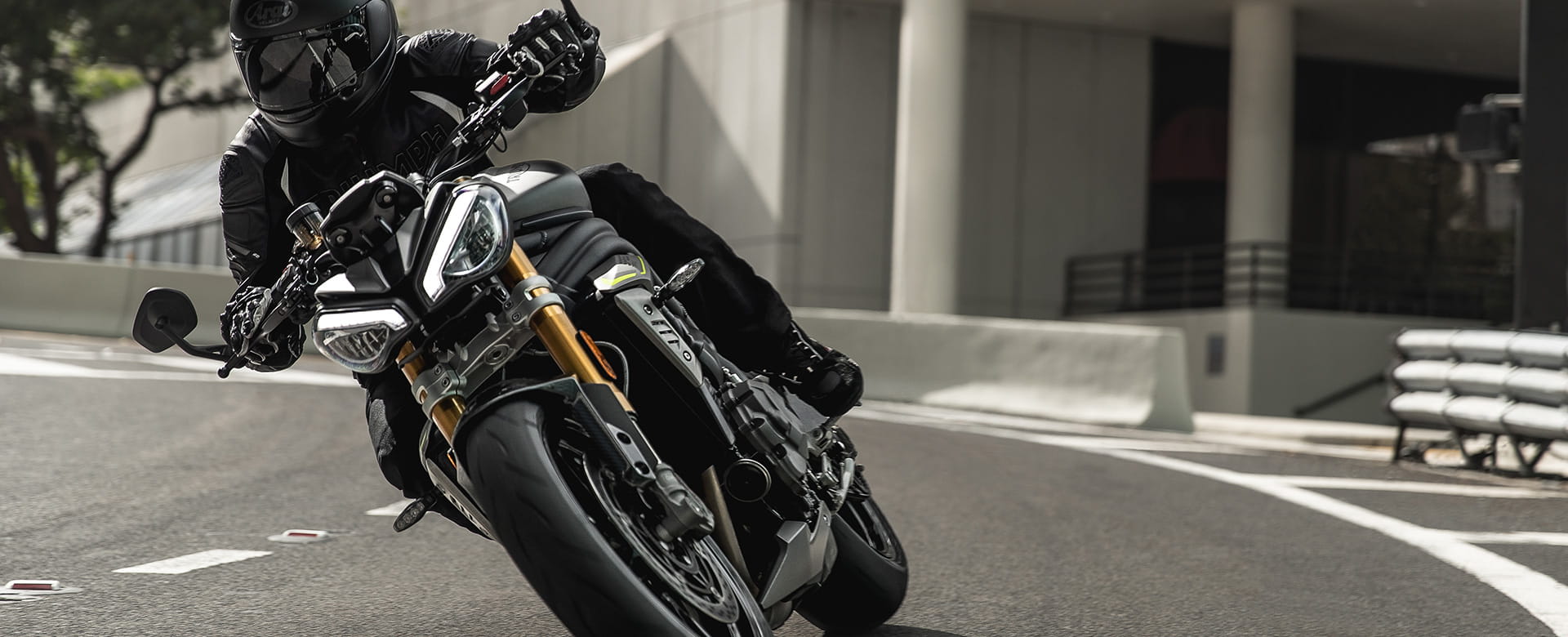 Speed triple 1200 store rs price